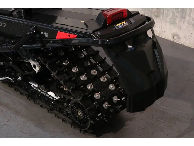 2025 Polaris 650 INDY VR1 137 ES (DEMO) DEMO thumbnail 9