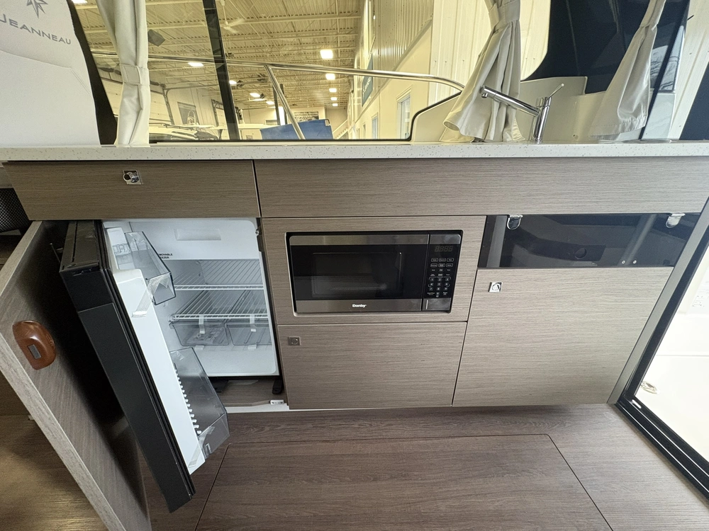 2025 Jeanneau Nc 1095 alt