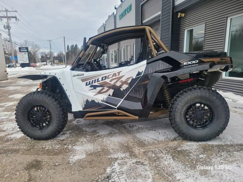 Arctic Cat Wildcat Xx Black Hills 2024 alt