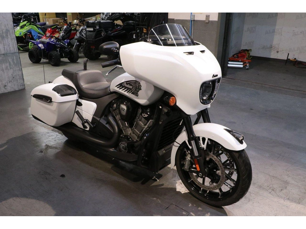 2025 Indian Motorcycle Indian Chieftain Powerplus Dark Horse + 112 & Powerband Audio Garantie 2032 alt