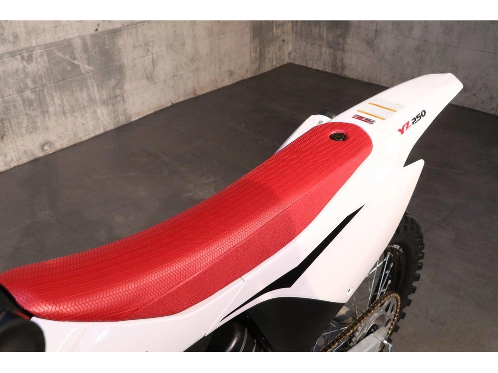 2026 Yamaha Yamaha Yz250 70e Anniversaire alt