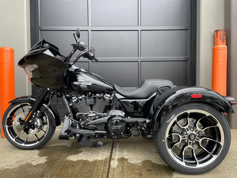 2026 Harley-Davidson FLTRT - Road Glide™ 3