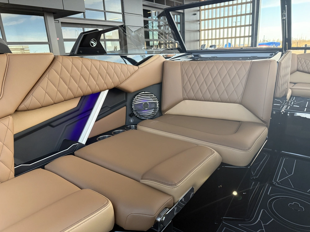 2026 Tige Boats Z3 alt