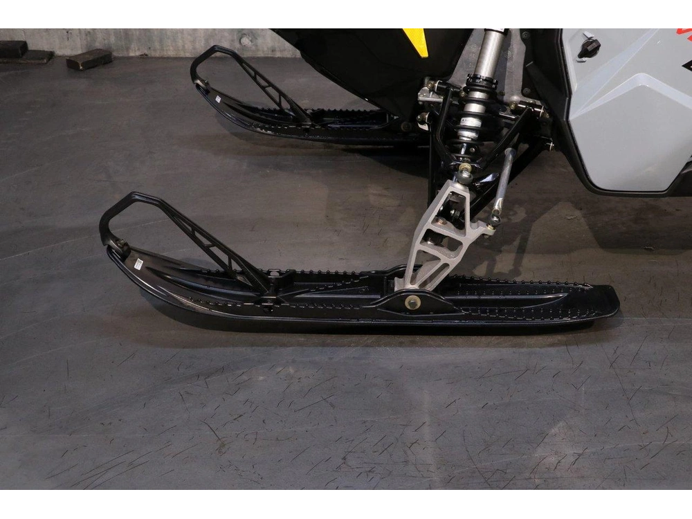 Polaris Polaris 650 Voyageur 146 Es 7s 2025 alt