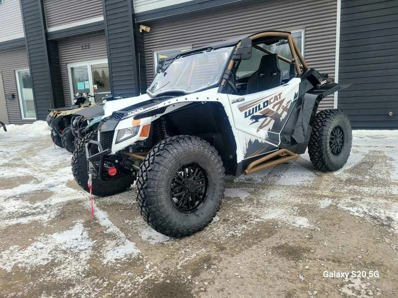Arctic Cat Wildcat Xx Black Hills 2024 alt