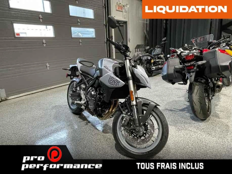 2024 Suzuki Gsx-8s alt