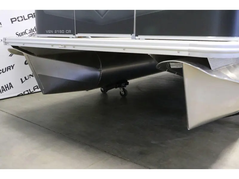 Avalon VENTURE 2180 CRUISE + YAMAHA 70 HP 2026