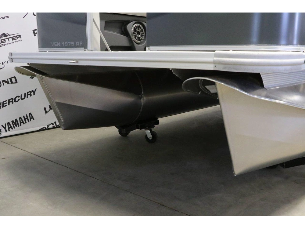 Avalon Venture 1975 Rf + Yamaha 40 Hp 2025 alt