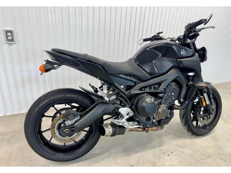 2020 Yamaha Mt-09 alt