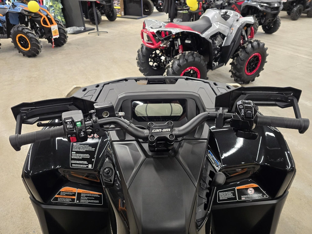 2026 Brp Outlander Backcountry 1000r alt