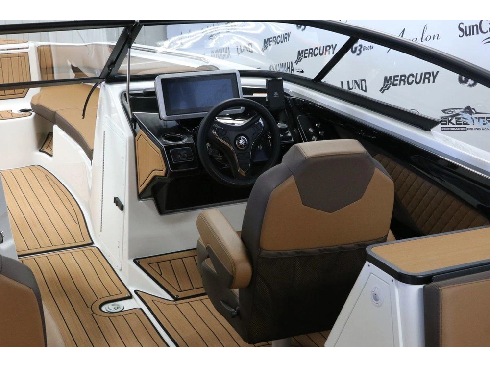 2025 Yamaha 252sd alt