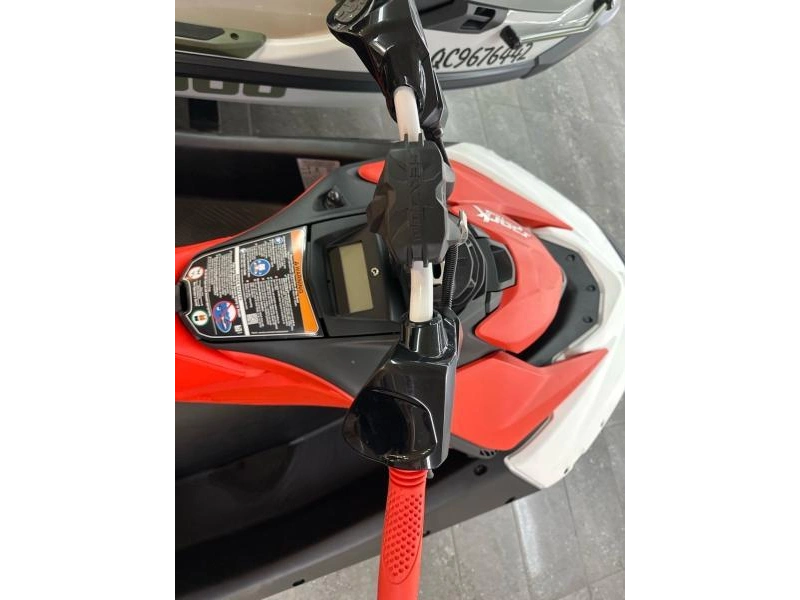Sea-doo Spark Trixx 1p 2025 alt