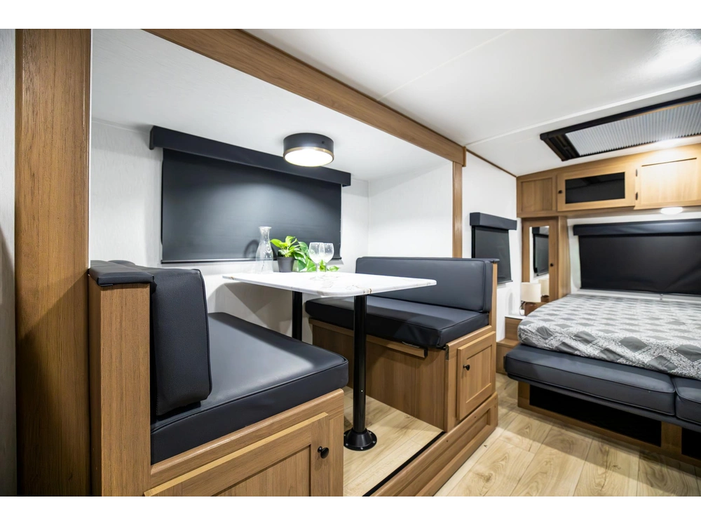 Apex 203rbk 2026 alt