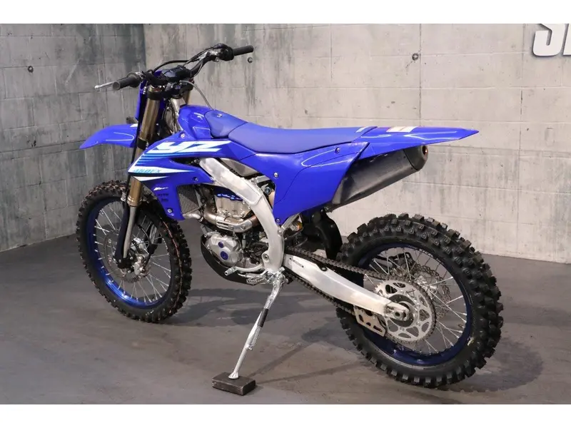 2025 Yamaha YZ450FX thumbnail 4