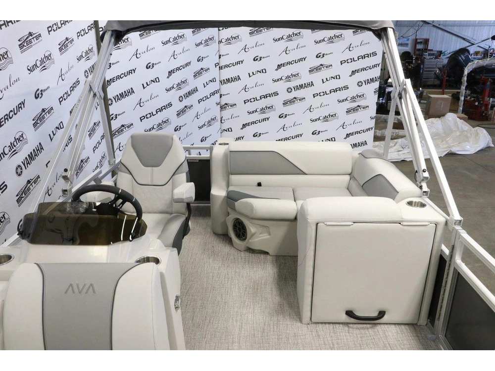 Avalon Venture 1775 Cruise Rear Bench +yamaha 40 Hp 2025 alt