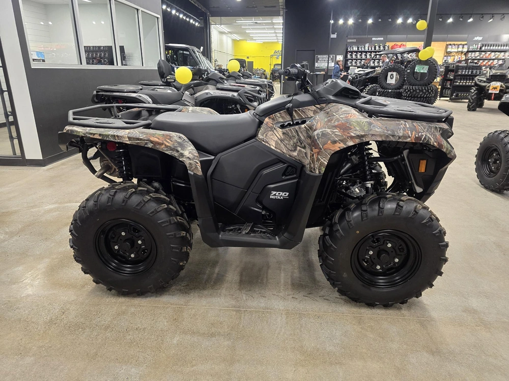 2025 Brp Outlander Dps 700 alt