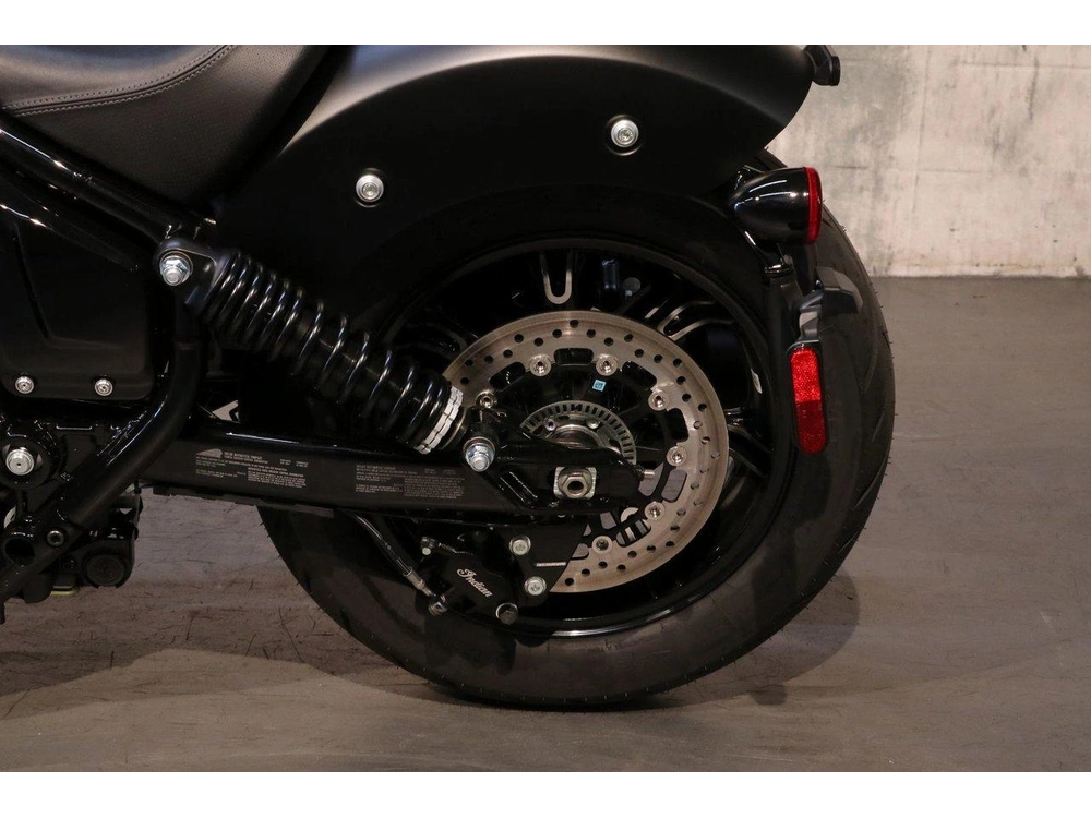 2025 Indian Motorcycle Chief Dark Horse alt