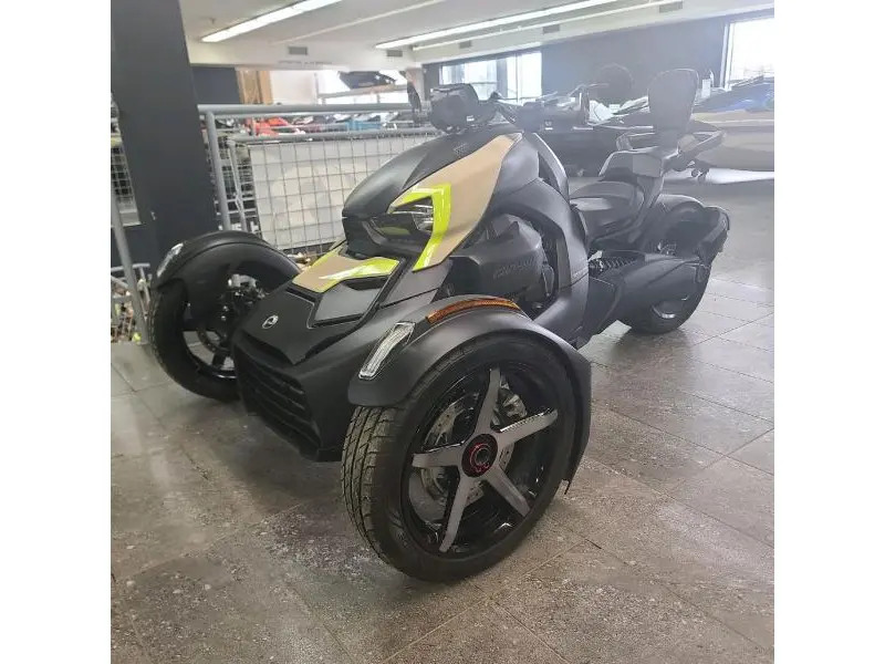 2025 Can-Am Ryker Sport 900 ACE thumbnail 2