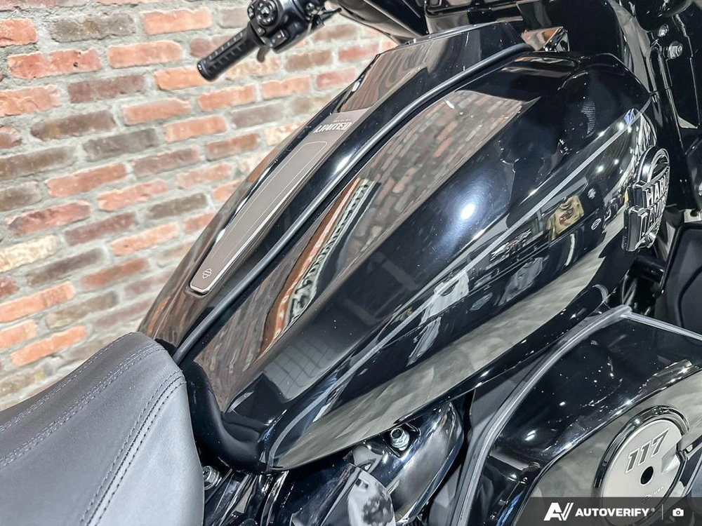 2026 Harley-davidson Street Glide Limited alt