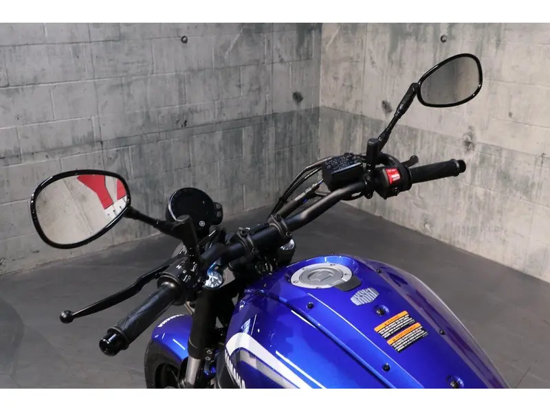 2024 Yamaha XSR700 thumbnail 6