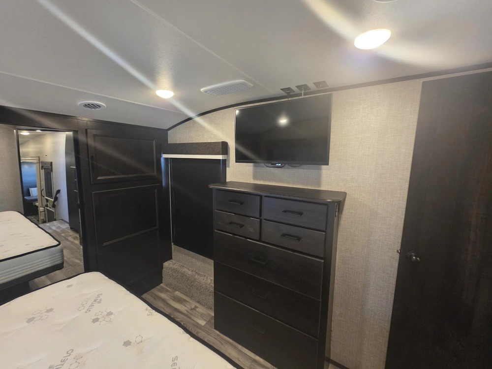 2022 Jayco Eagle 317rlok alt