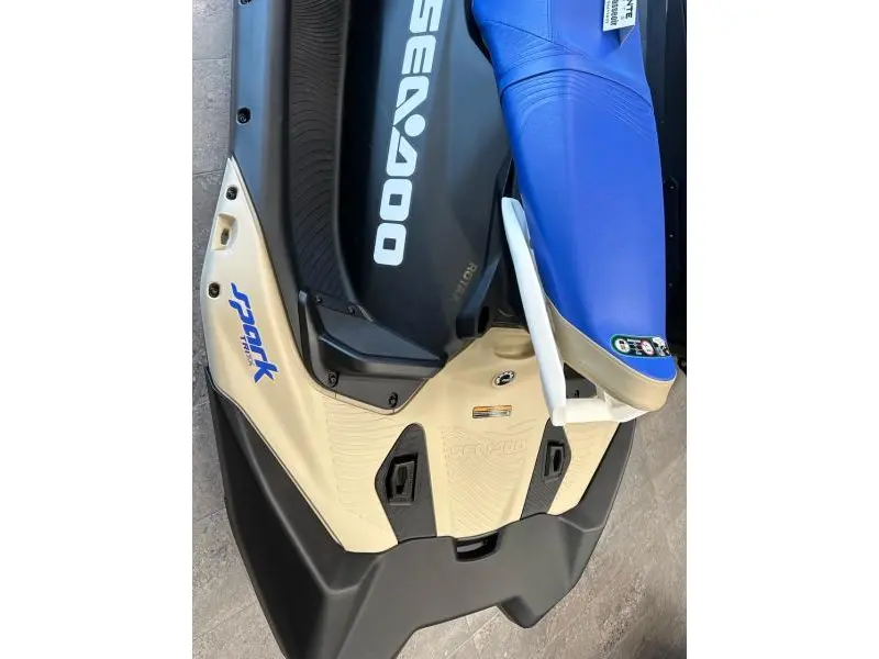 2025 Sea-Doo Spark Trixx 3P (Audio) thumbnail 7