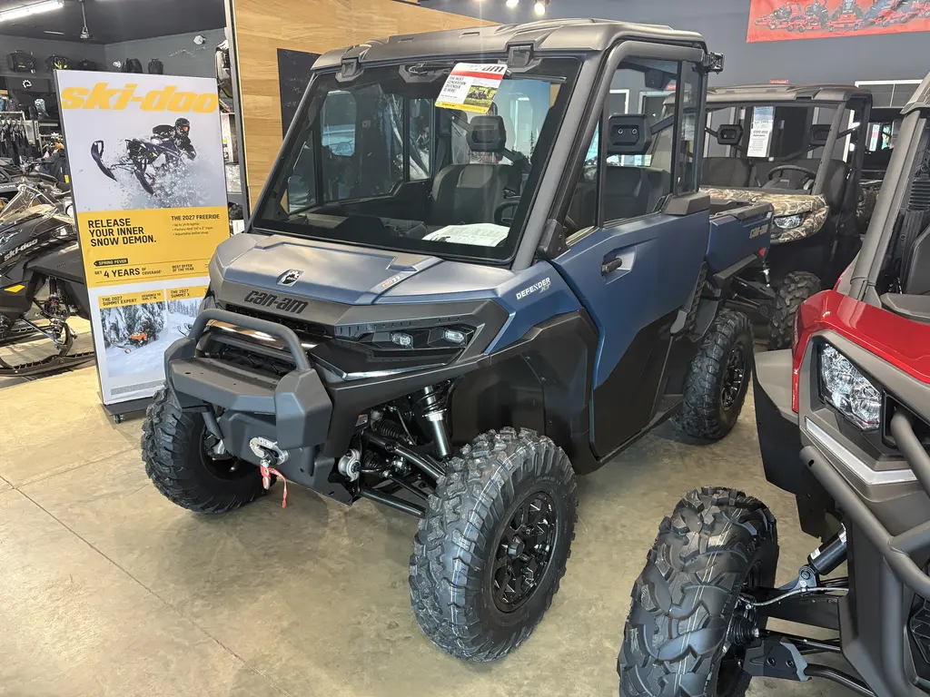 2026 Can-Am Defender XT CAB HD11 7LTL