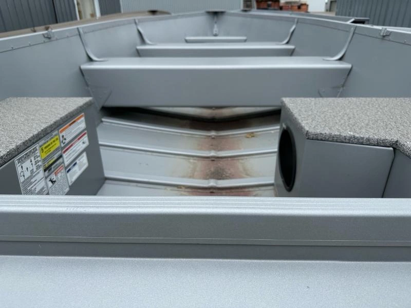 Alumacraft V14-20 Noir 2024 alt