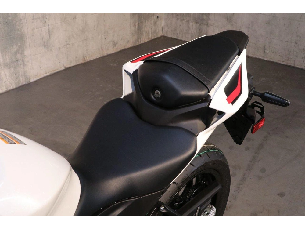 2026 Yamaha Yamaha Yzf-r3 Yzfr3atw alt