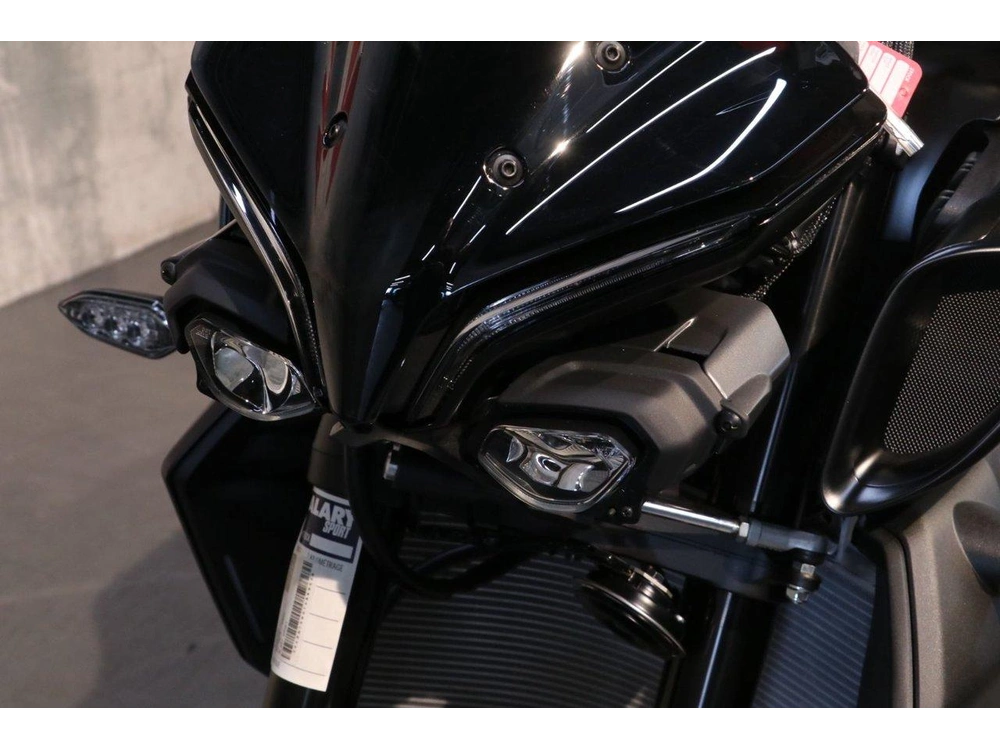 2026 Yamaha Mt-10 alt