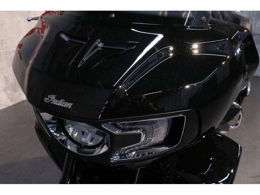 2026 Indian Motorcycle Pursuit Limited + 112 & Powerband Audio alt