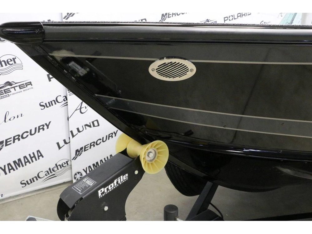 2025 Lund 2075 Impact Xs + Mercury 175 Hp & Remorque alt