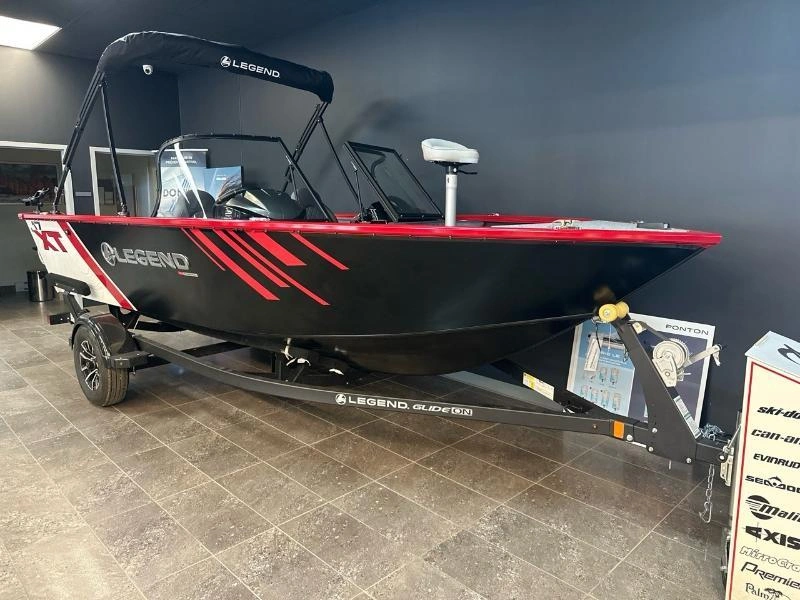 Legend Legend 17 Xt Black/chili Red 2026 alt