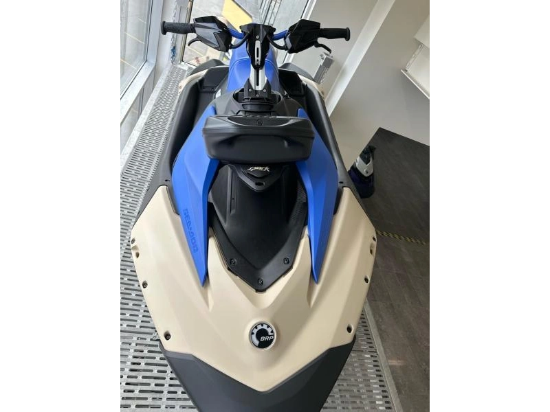 Sea-doo Spark Trixx 3p (audio) 2025 alt