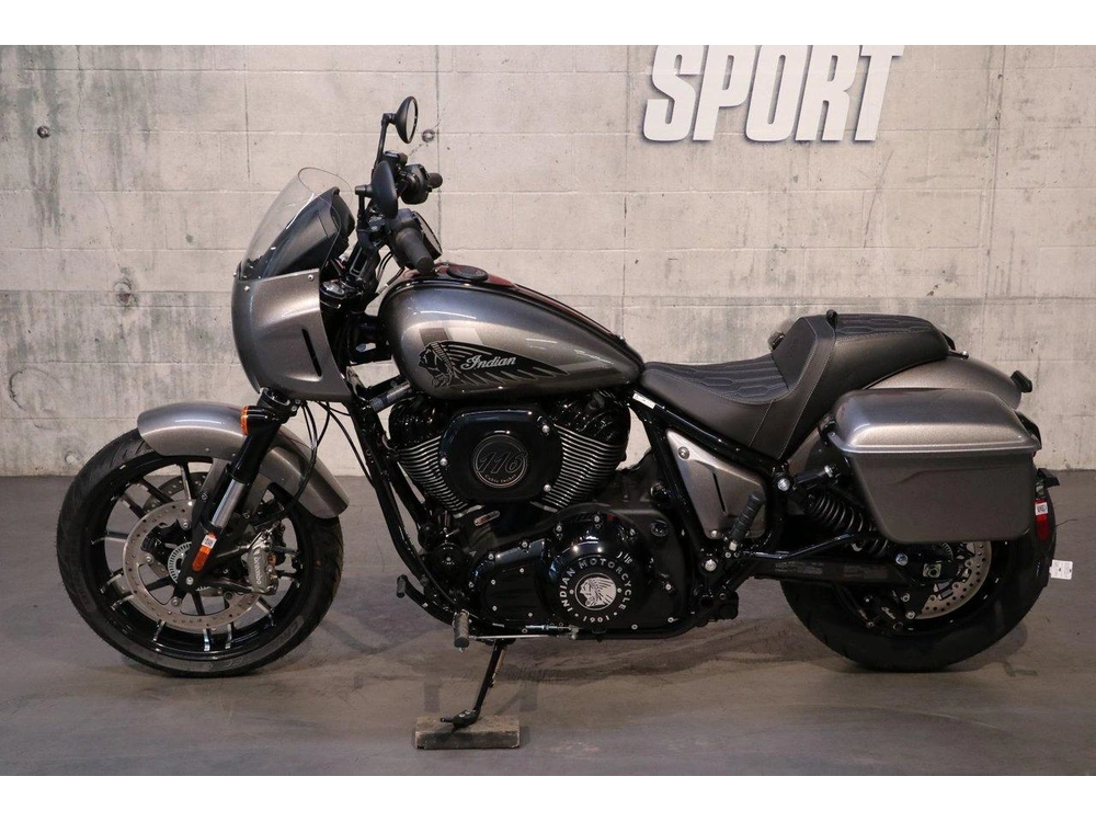 Indian Motorcycle Sport Chief Rt 2025 alt