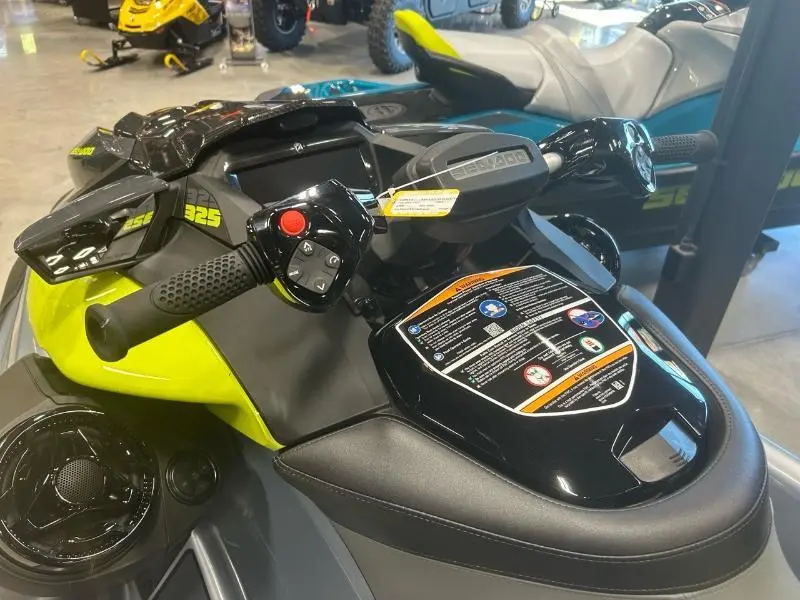 2025 Sea-Doo RXP-X 325 (Audio) thumbnail 3