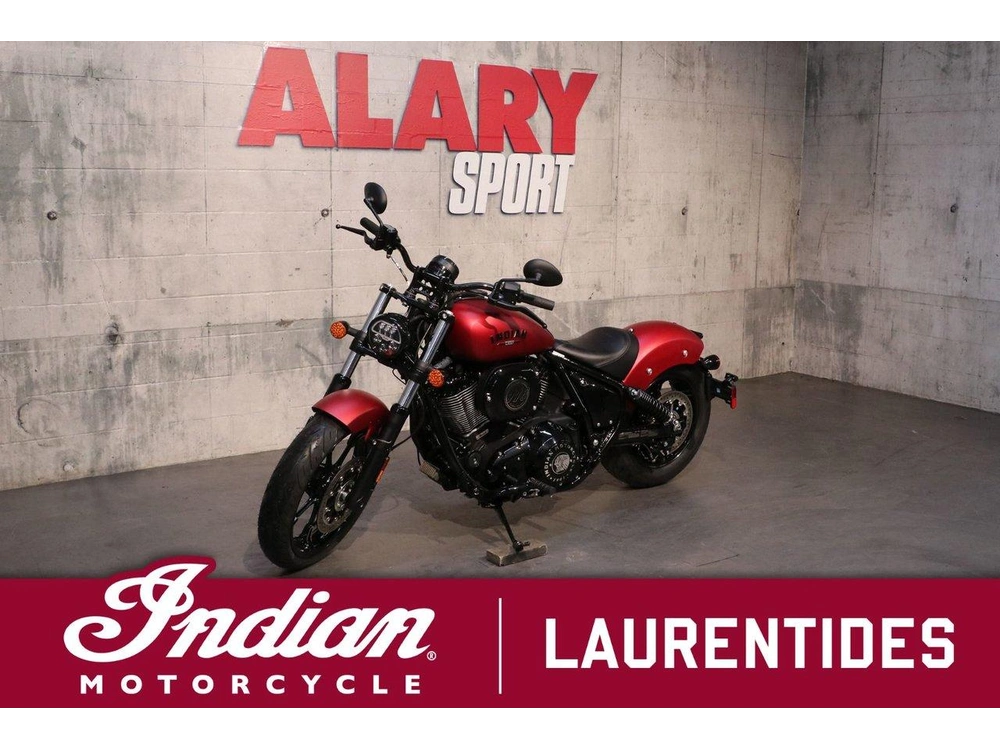 2025 Indian Motorcycle Chief Dark Horse alt