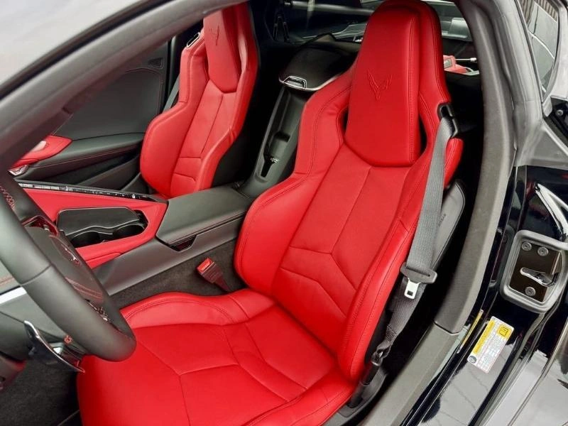 Chevrolet Corvette Stingray Coupe 2lt 2025 alt