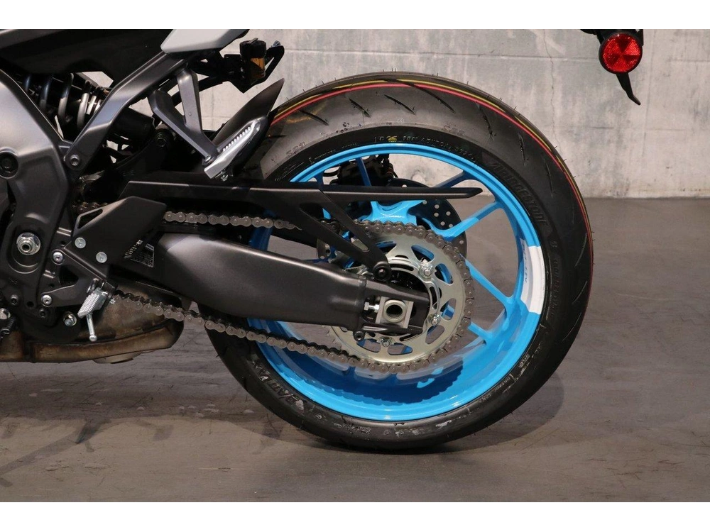 2025 Yamaha Mt-09 alt