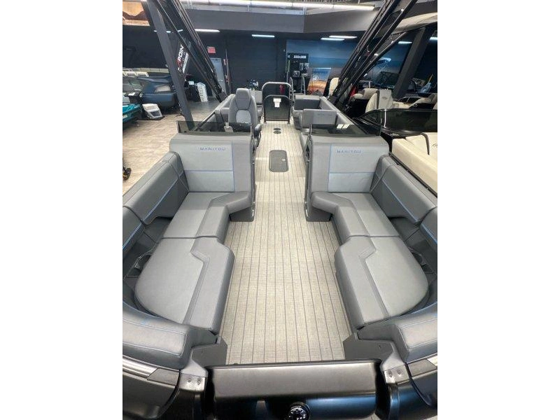 Manitou 22 Explore Switch Trifol Shp57 2025 alt