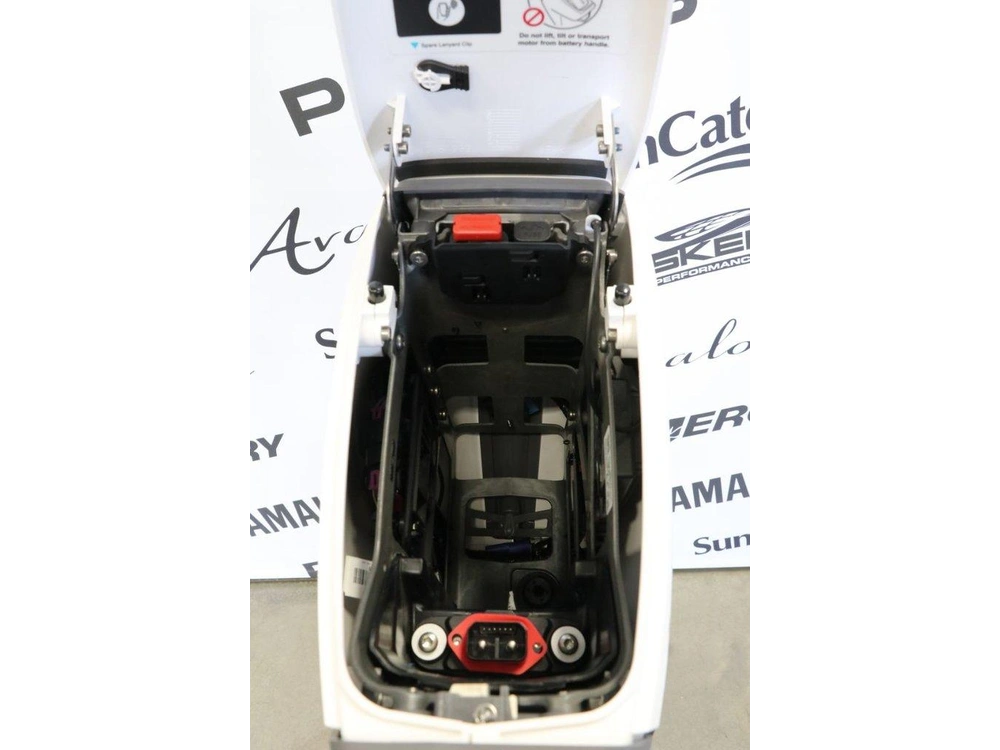 2026 Mercury Avator 7.5esh Électrique Pied Court (15 Pouces) alt