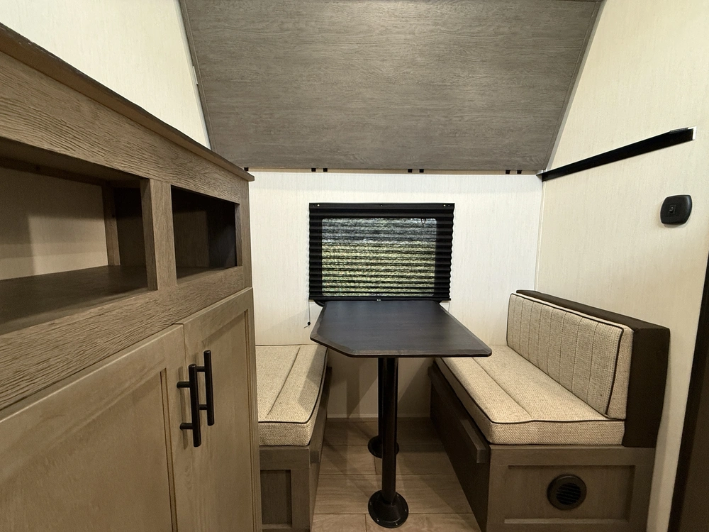 Arctic Wolf 285opt 2026 alt