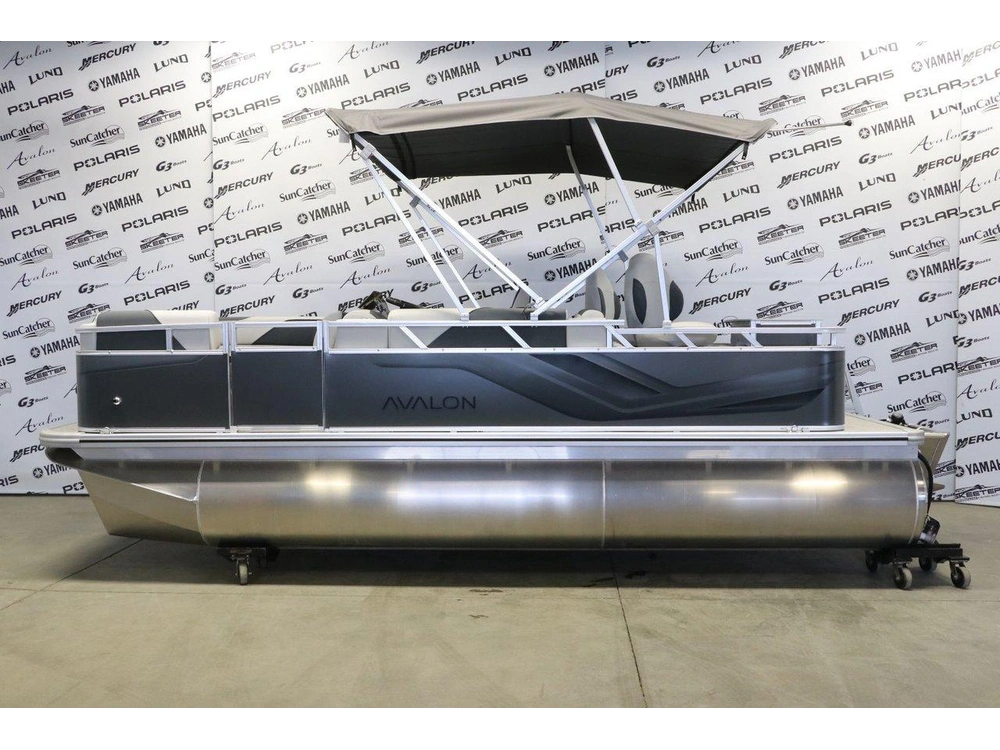 Avalon Venture 1975 Rf + Yamaha 40 Hp 2025 alt