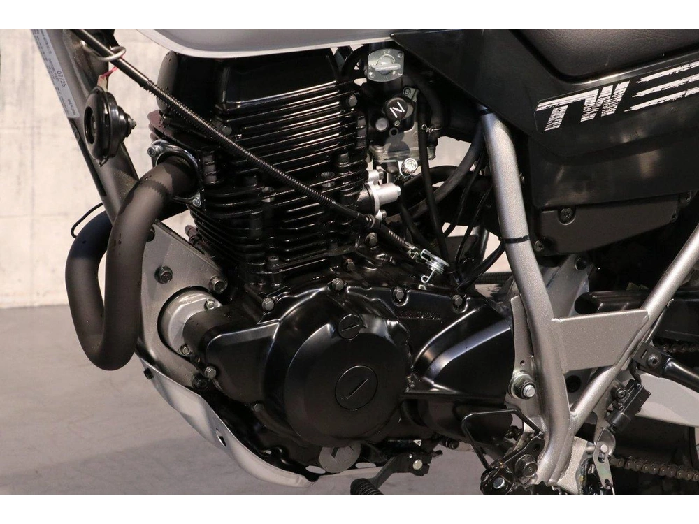 Yamaha Yamaha Tw200 2026 alt