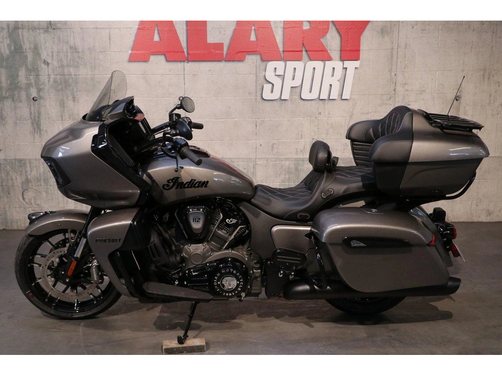 2026 Indian Motorcycle Pursuit Dark Horse + 112 alt