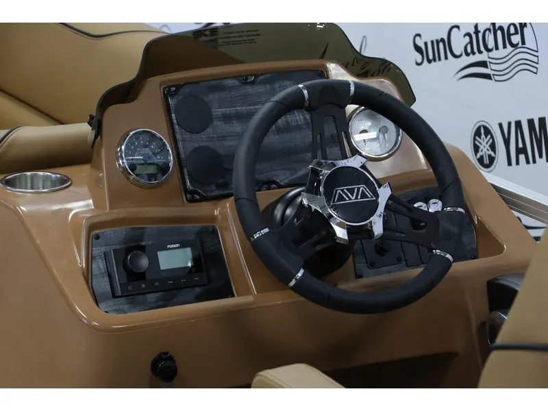 Avalon VENTURE 2180 CRUISE + YAMAHA 70 HP 2026