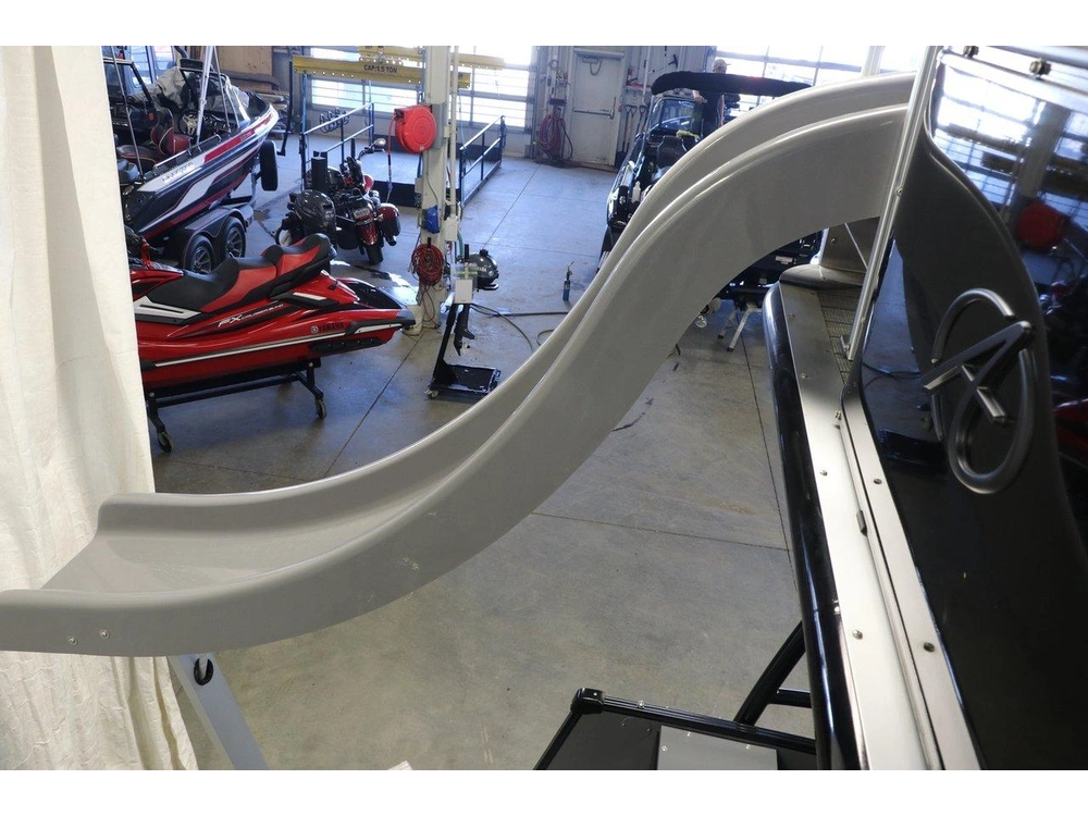 2023 Avalon Avalon Catalina Platinum 2585 Entertainer Funship + Mercury 200 Hp alt