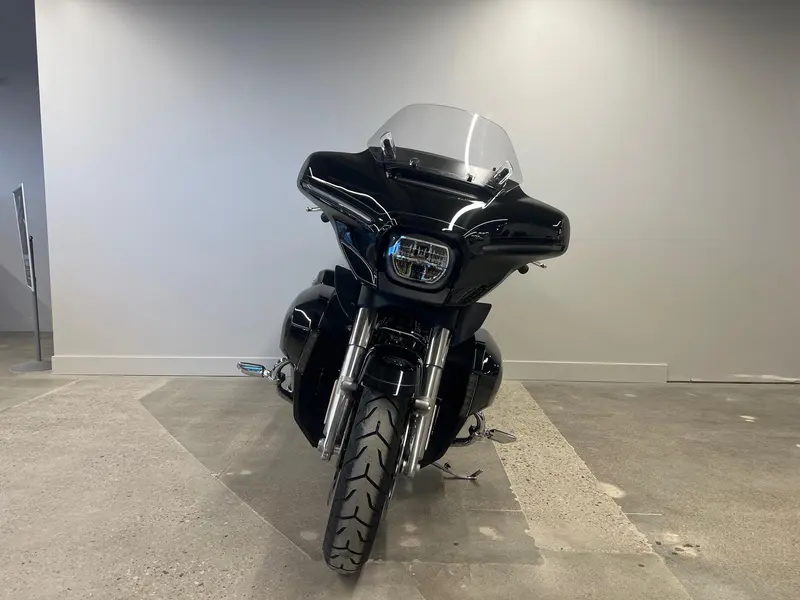 2026 Harley-Davidson FLHXL - Street Glide Limited thumbnail 7