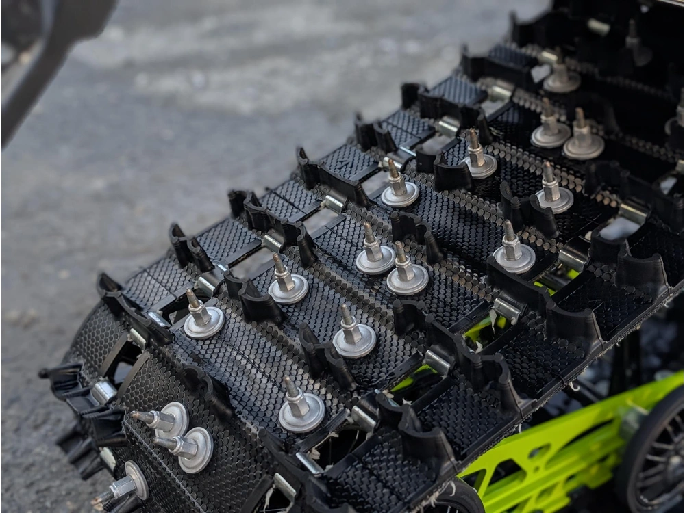 2026 Polaris Sno-26 9r Sb Assault 146 Switchback 900cc Démo Avec Clous alt