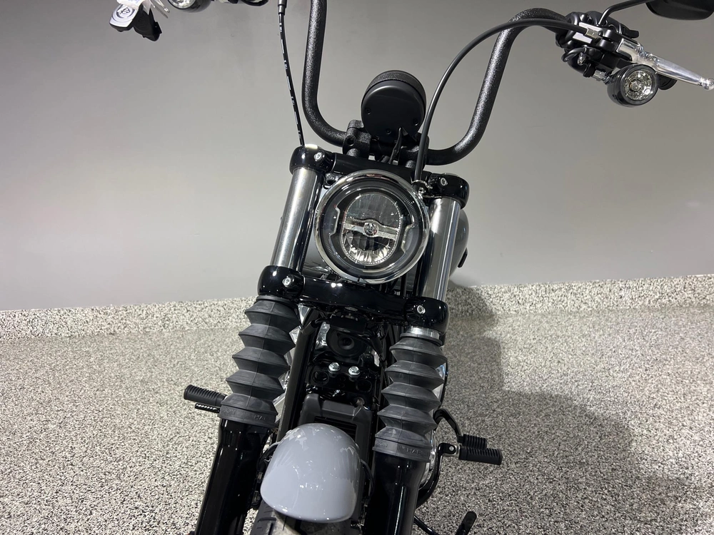 2026 Harley-davidson Fxbb - Street Bob® alt